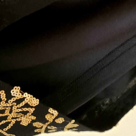 Forever 21 black gold sequin stretch mini skirt L - Picture 4 of 4